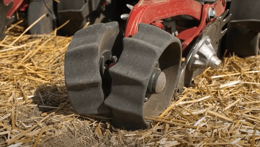 притъпкващи колела Furrow Force (1)