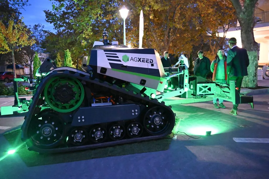 ag bot t2