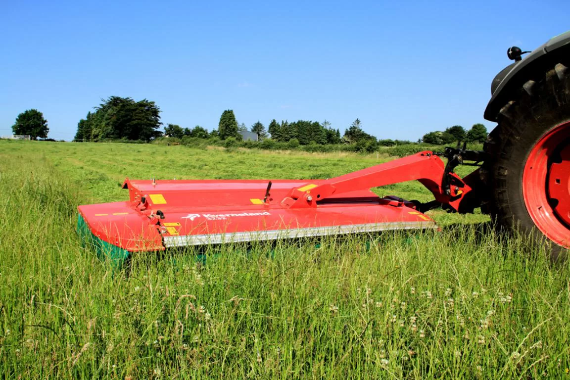 Дискова косачка Kverneland 3224 MN - 3228 MN/MR - 3232 MN