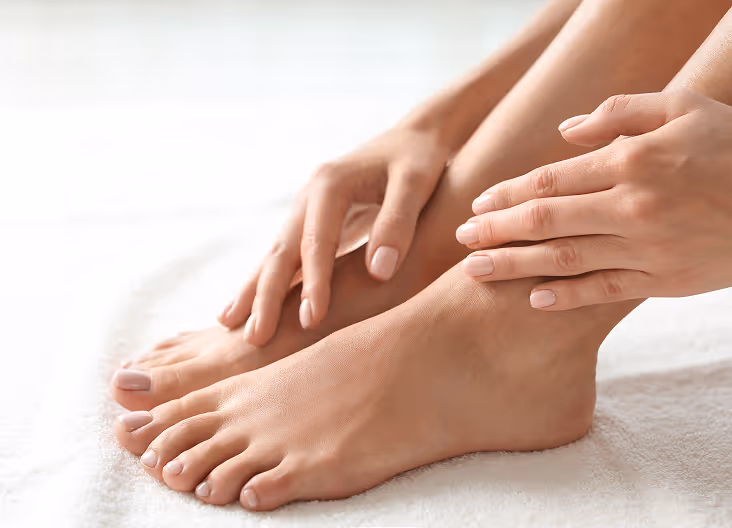 heel pain walking discomfort barefoot