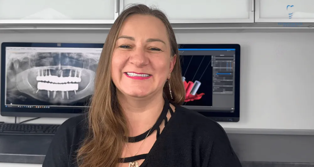 implantologia-usmiech-bez-brakow-zebowych