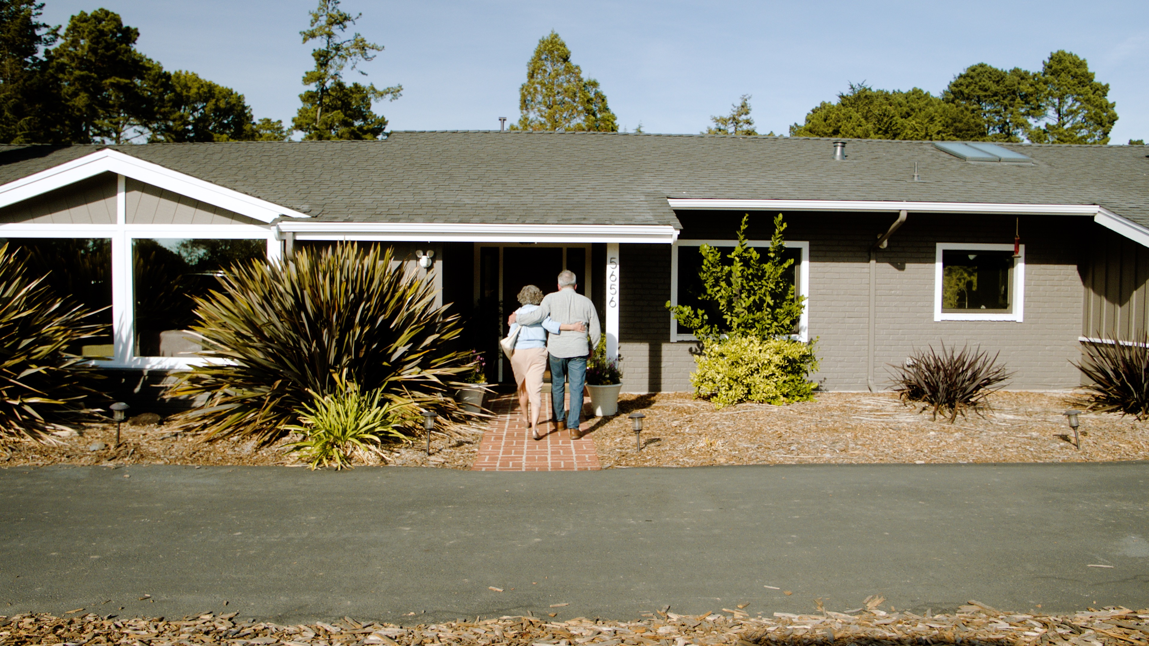 How to create a stunning, captivating, and informative brand explainer video