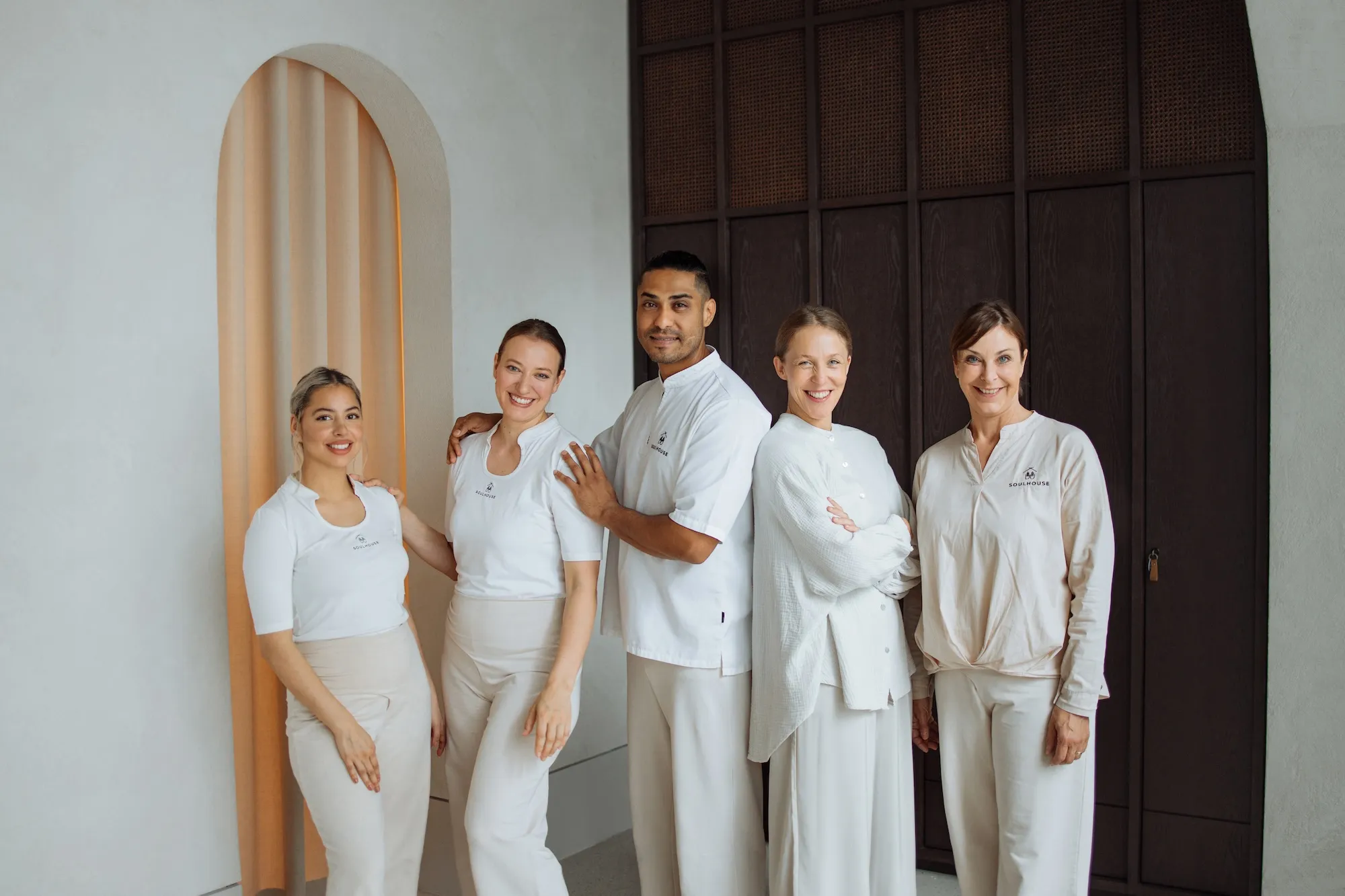 Ein Gruppenfoto einiger Soulhouse Massage Experten.