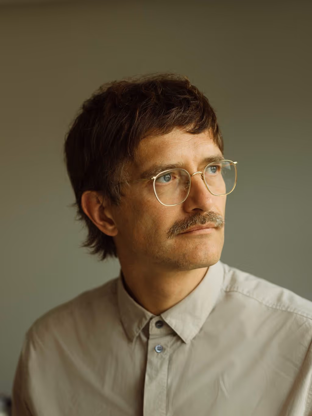 Portrait of a man with glasses