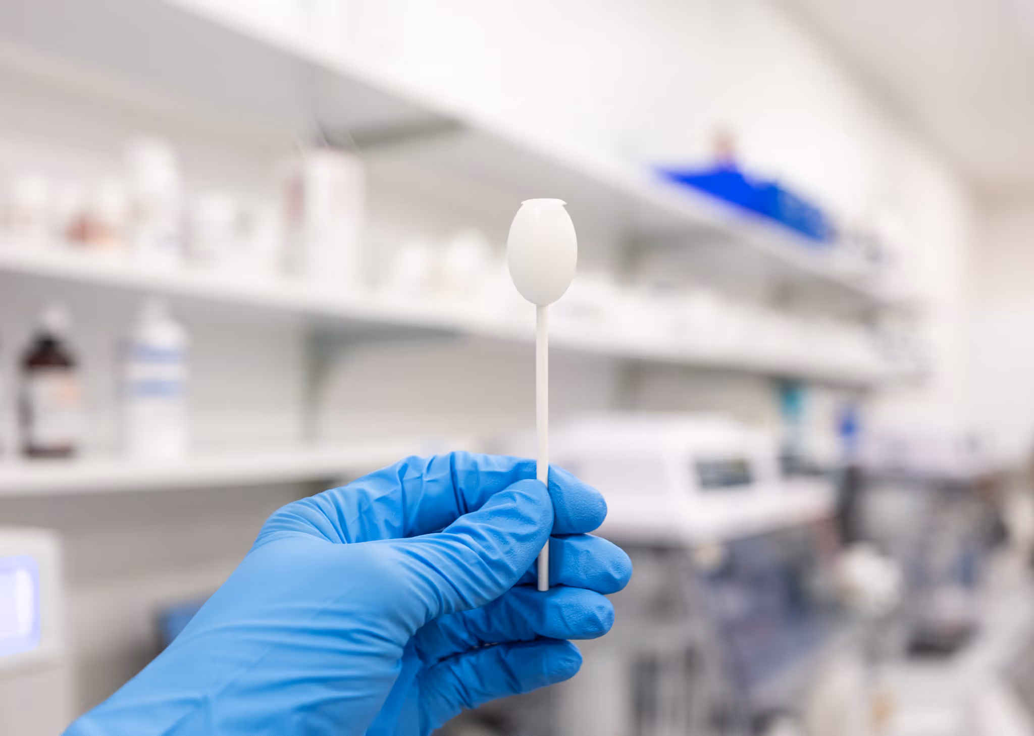 photo of a single tetracaine lollipop