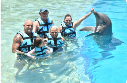 Kaela family trip.