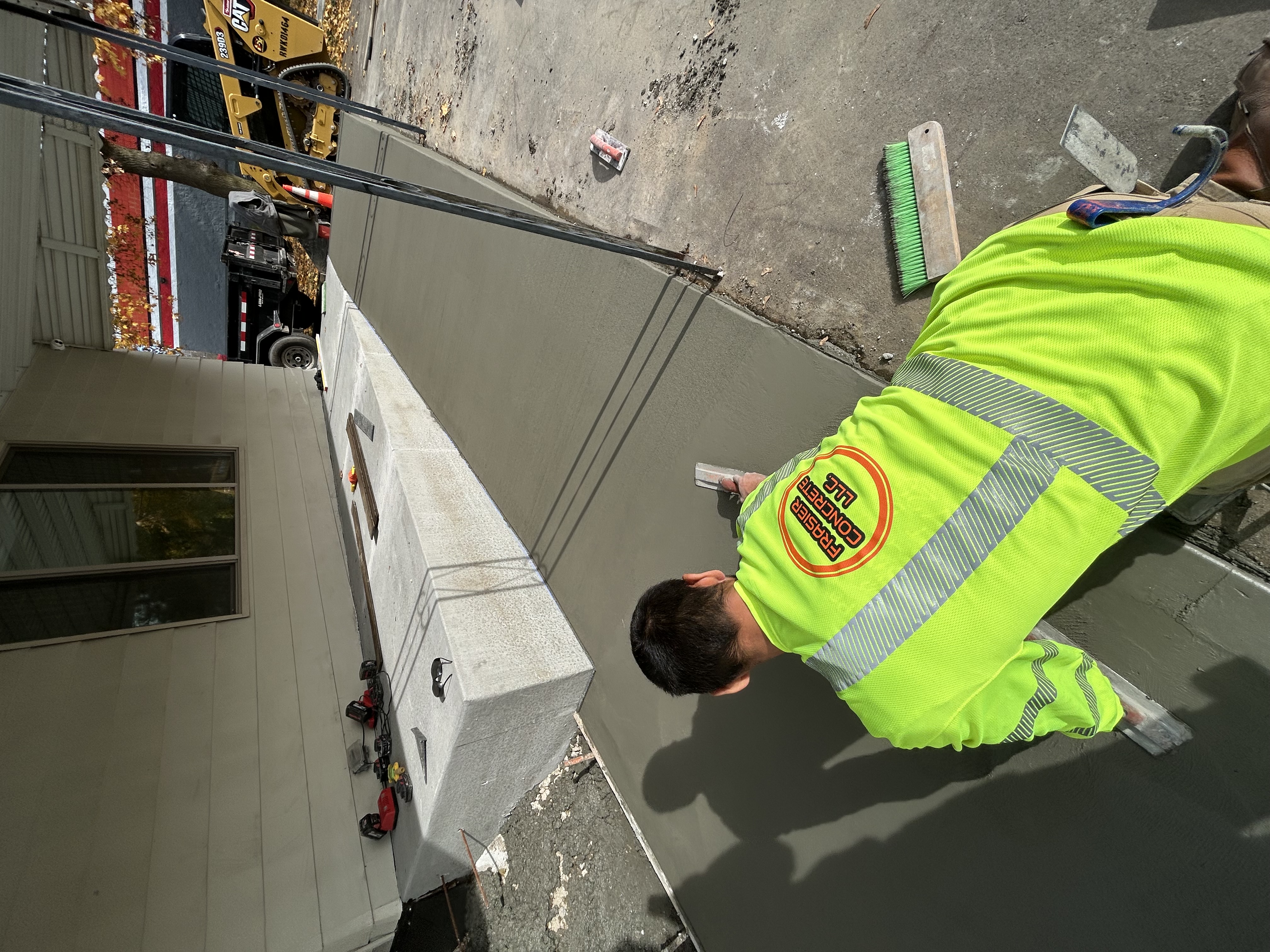 [background image] image of construction site with crane (for a construction company)