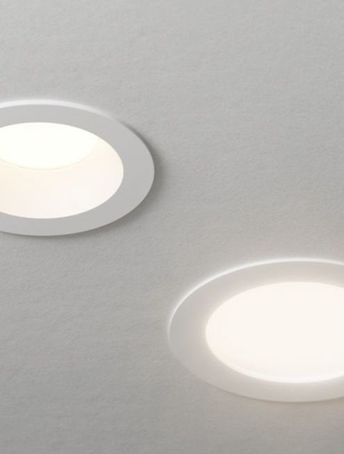 Recessed light with trim option