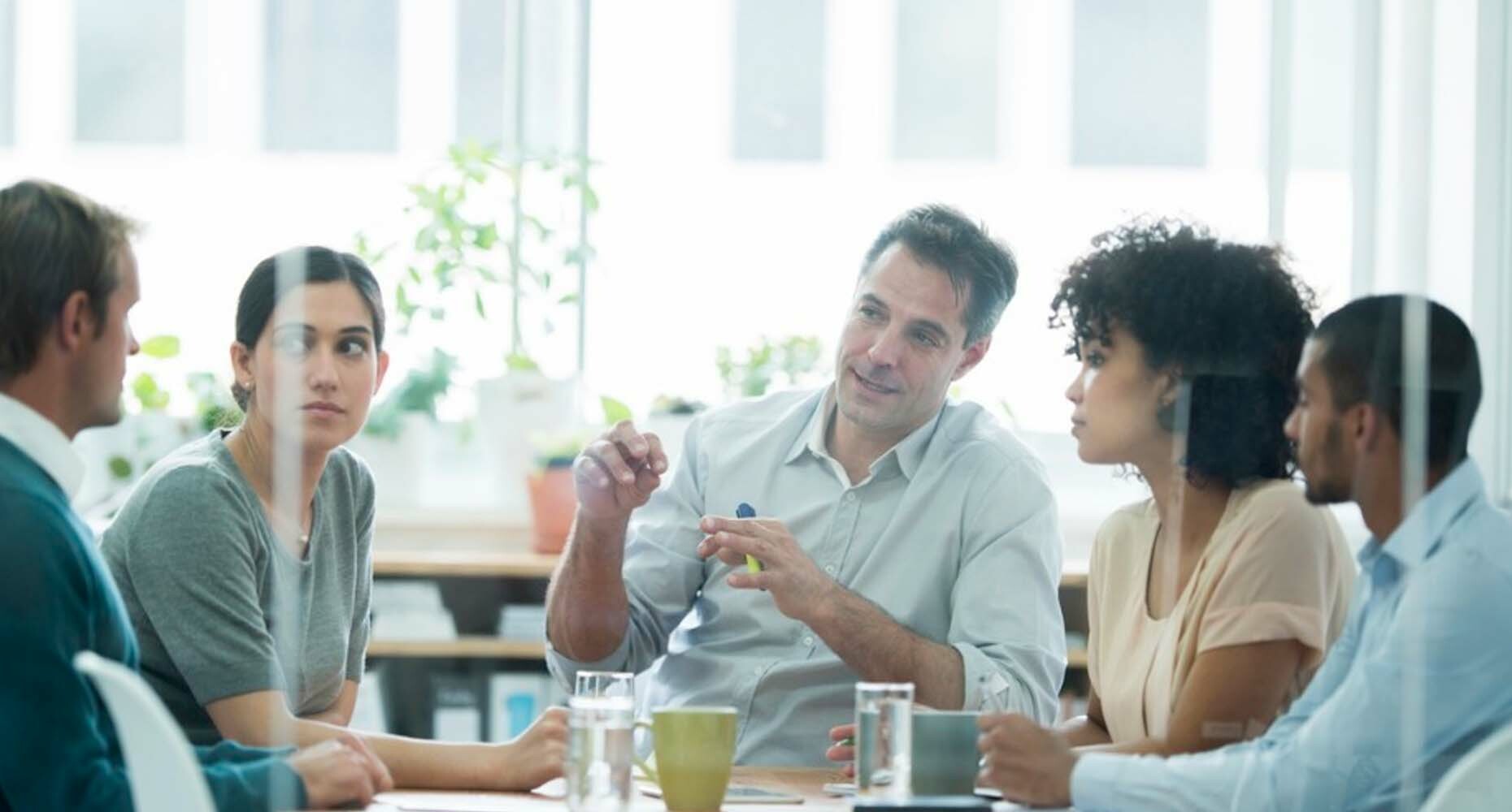 What is the B2B sales process? Plus tips and tricks for the modern sales pro