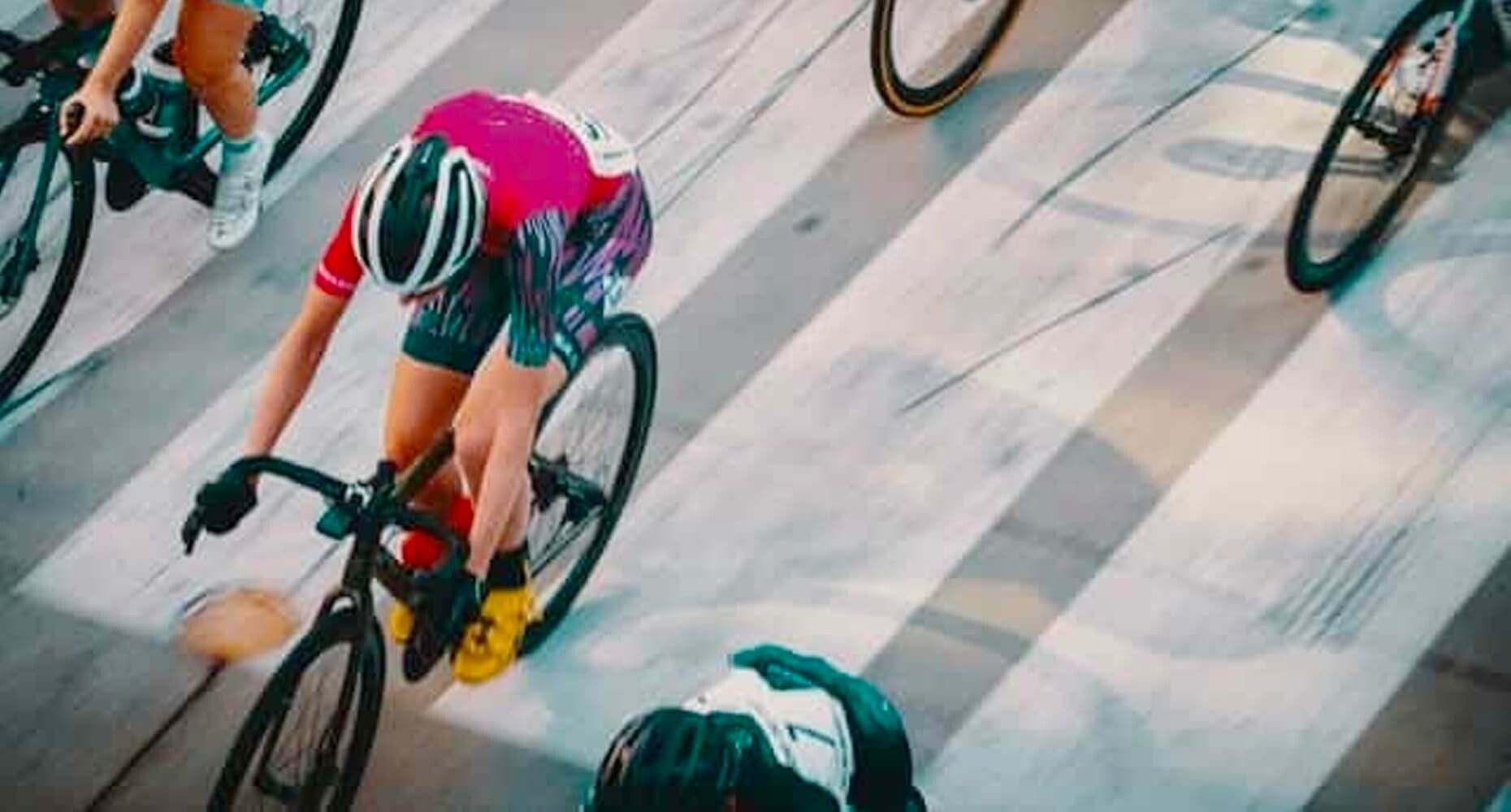 15 sales contest ideas to motivate your team