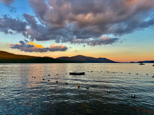 [background image] image of local landscape (for a bed & breakfast)