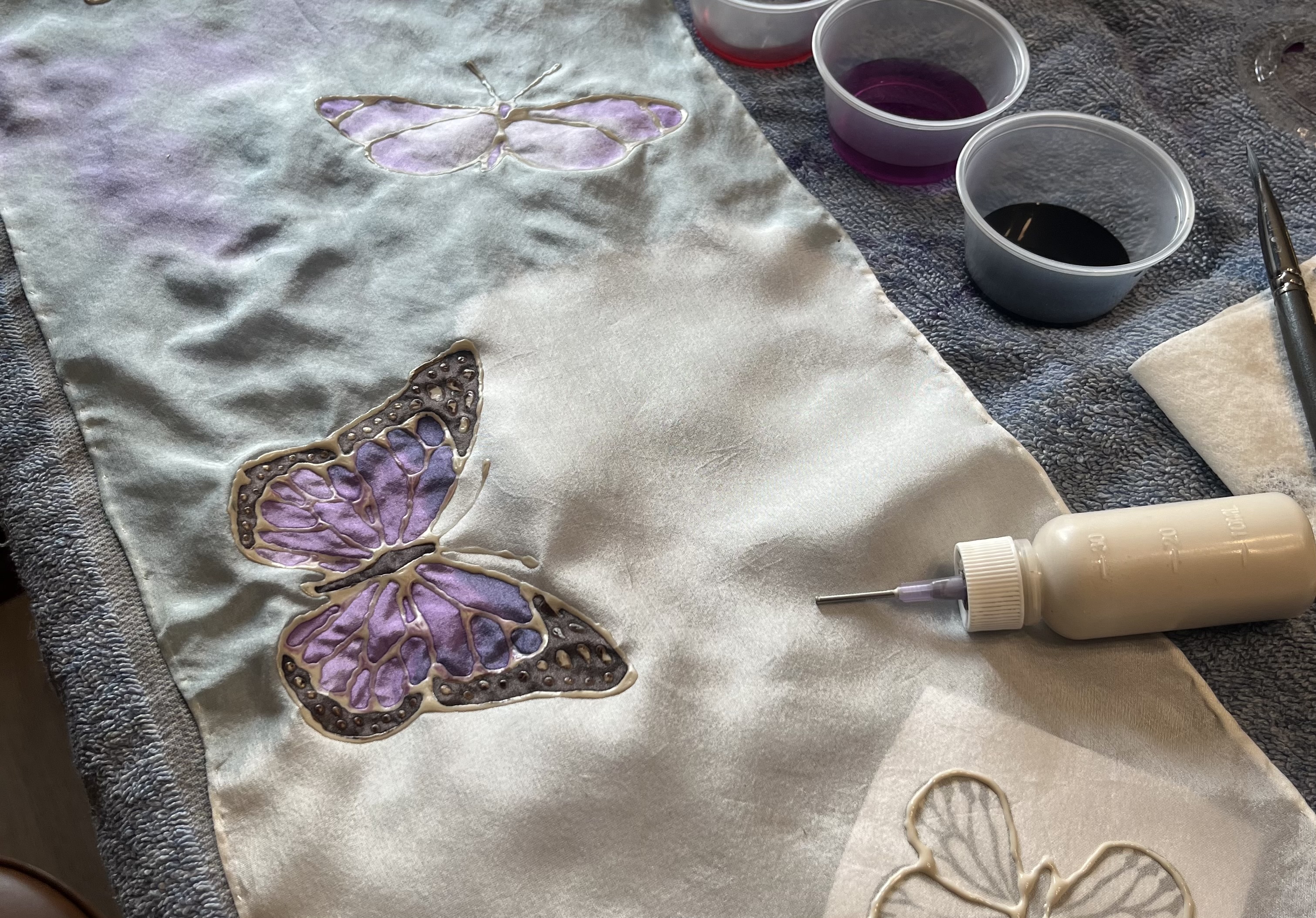 Silk Painting - Studio Series class image