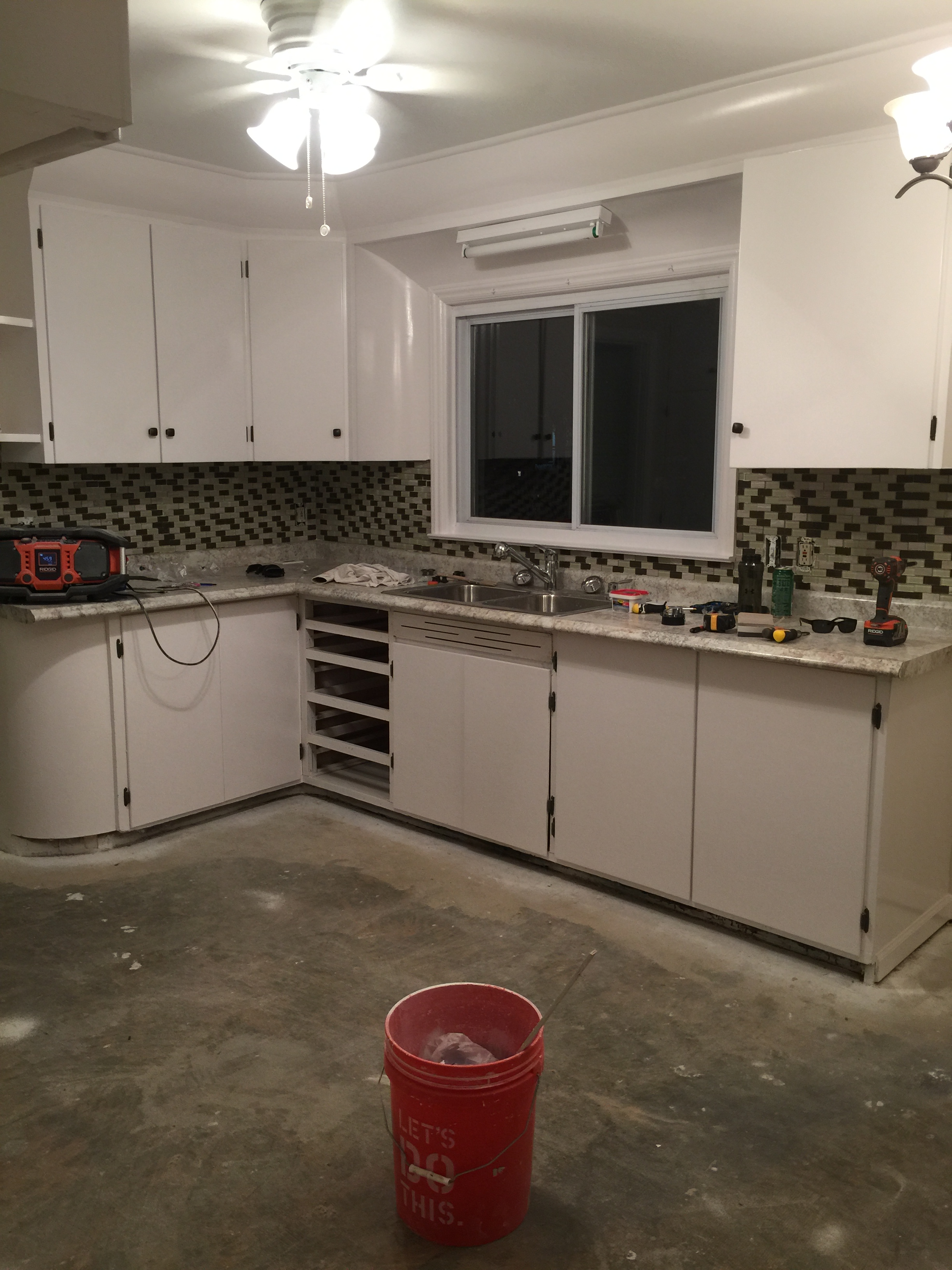 Cabinet Refinishing vs Replacement Cost, Michigan 2025