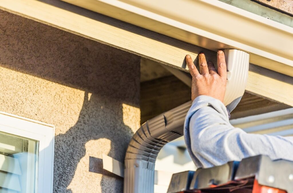 how long will new gutters last in Atlanta