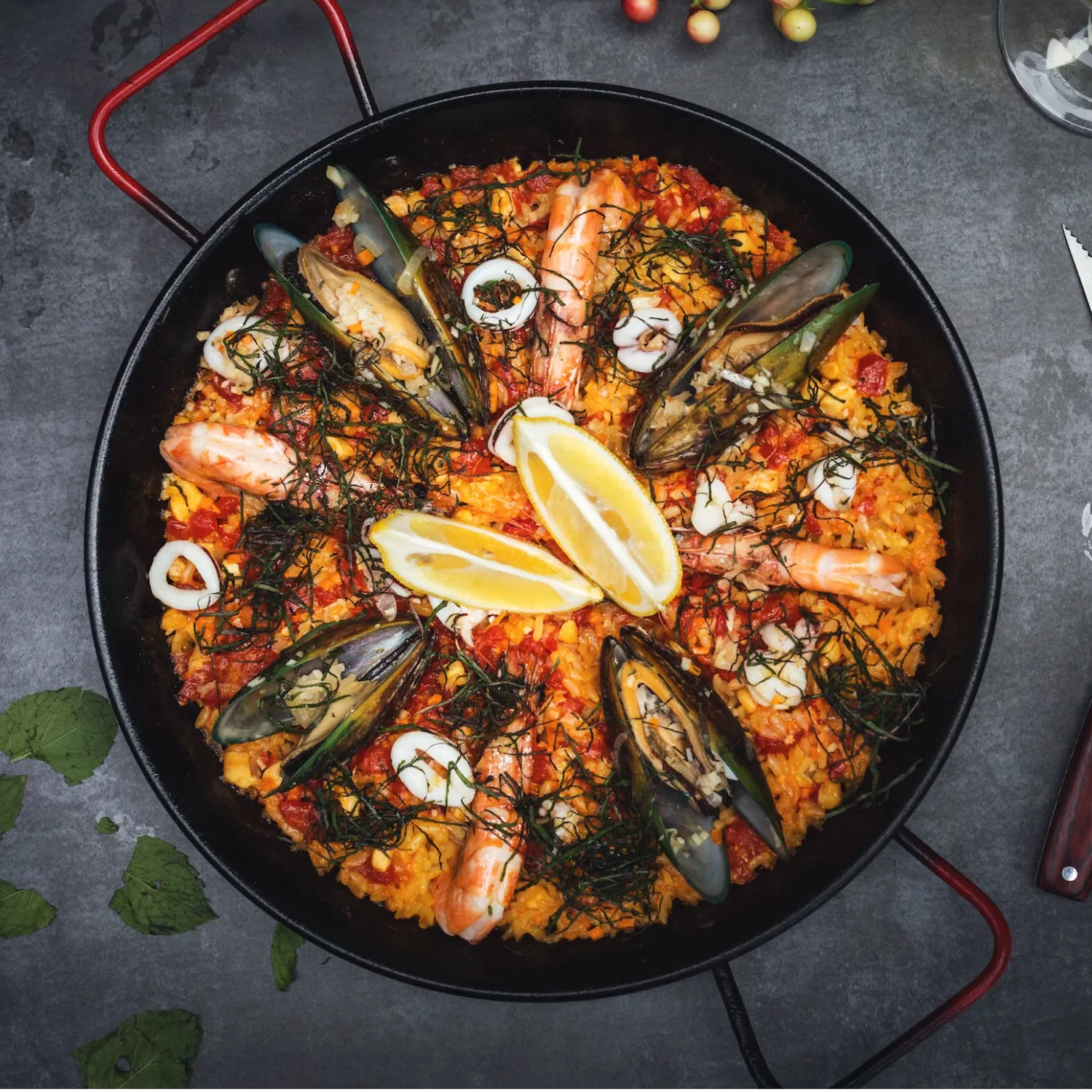Linguini with seafood