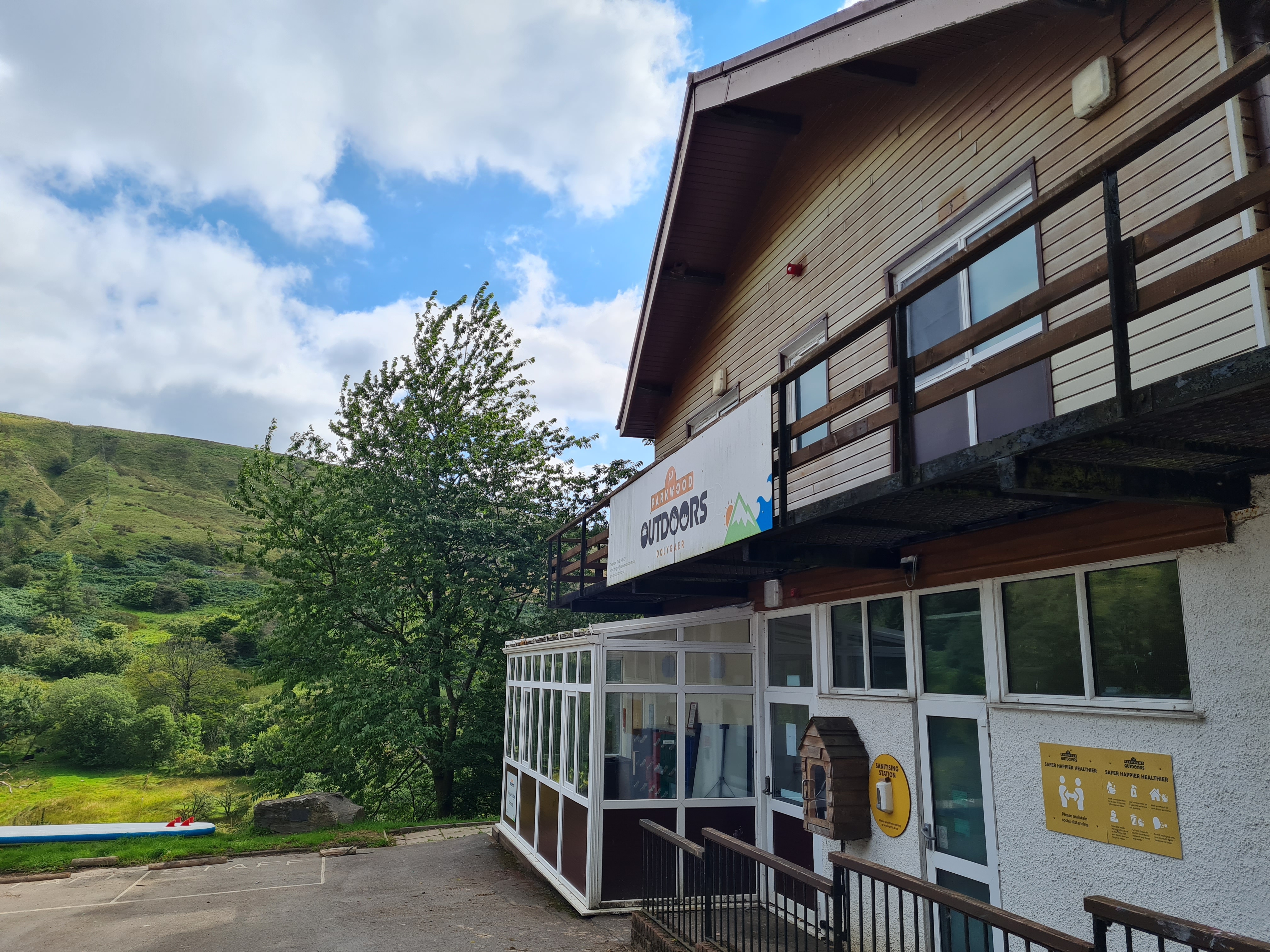 Parkwood Outdoors Dolygaer - The Lodge