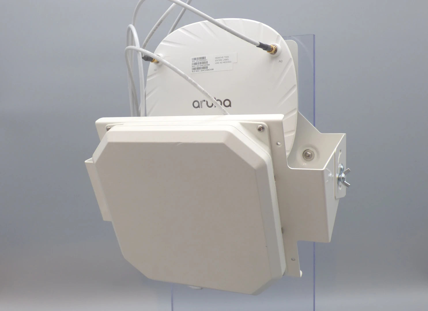 Combinatiebeugel Aruba AP + Patch‑antenne | CM-APANT-A-3 wit RAL 9010