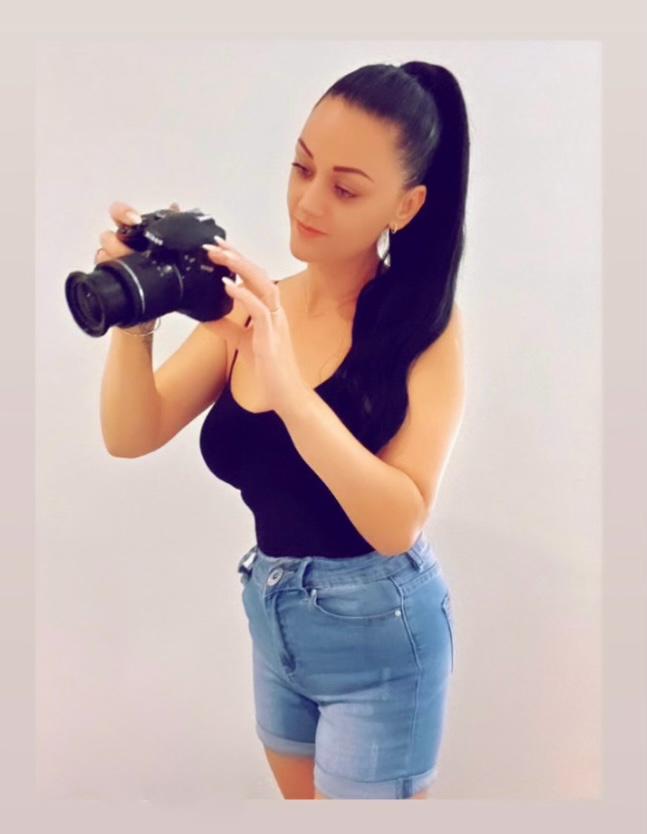 Magdalena beim Fotografieren