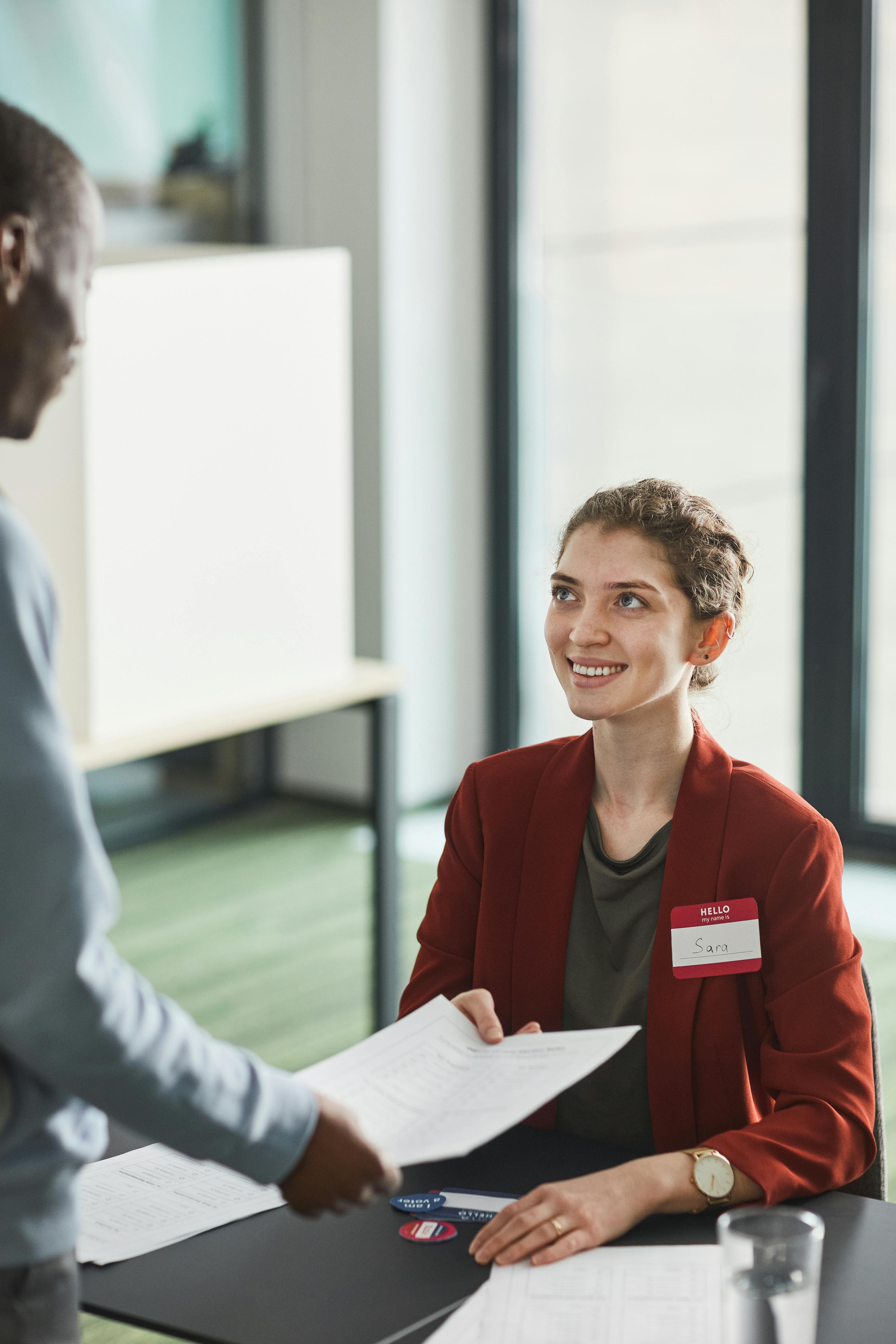 How to Use AI to Source Passive Candidates (Step-by-Step 2026)
