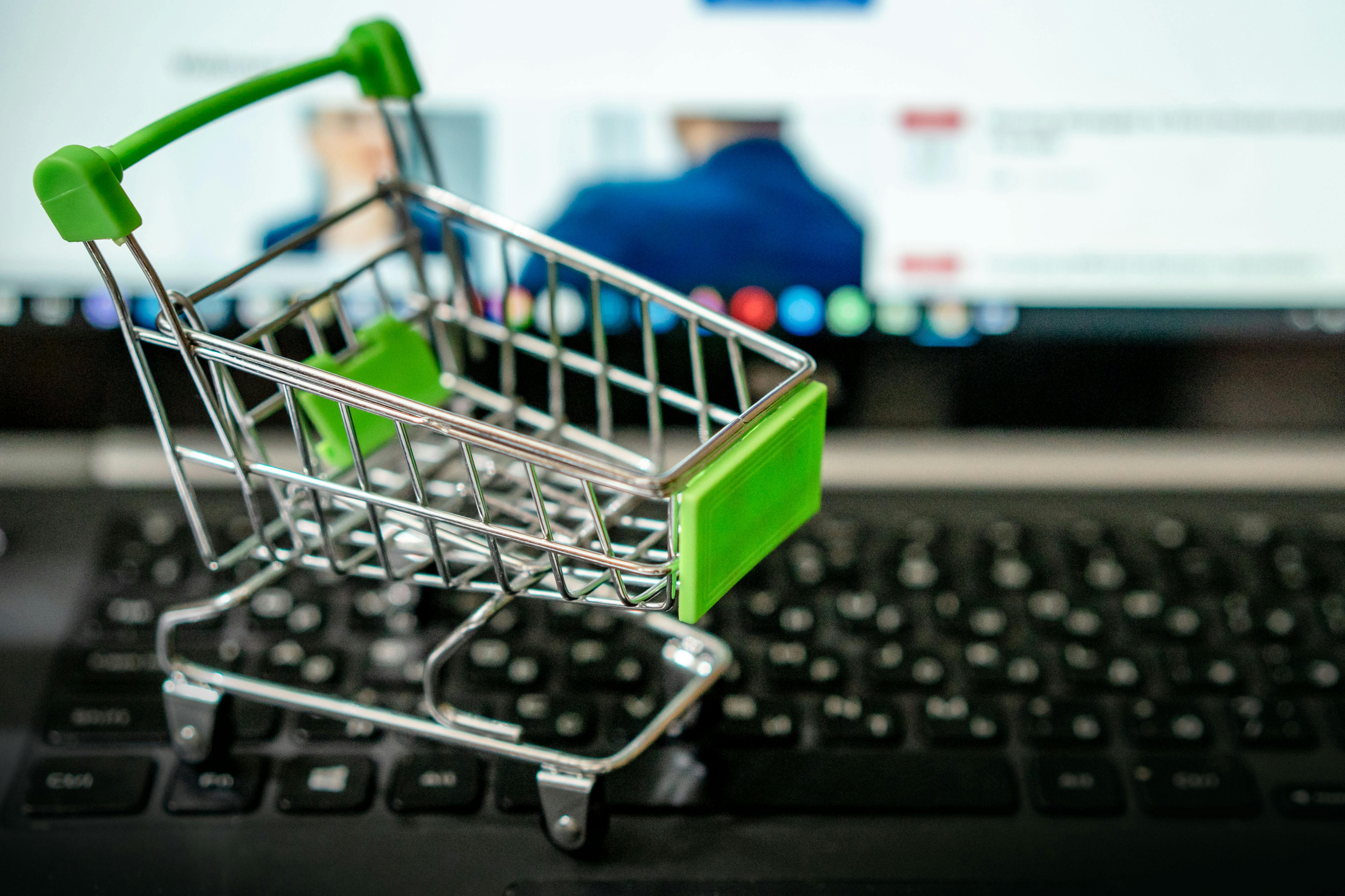 Best Talent Sourcing Tools for Finding Passive Candidates in 2026