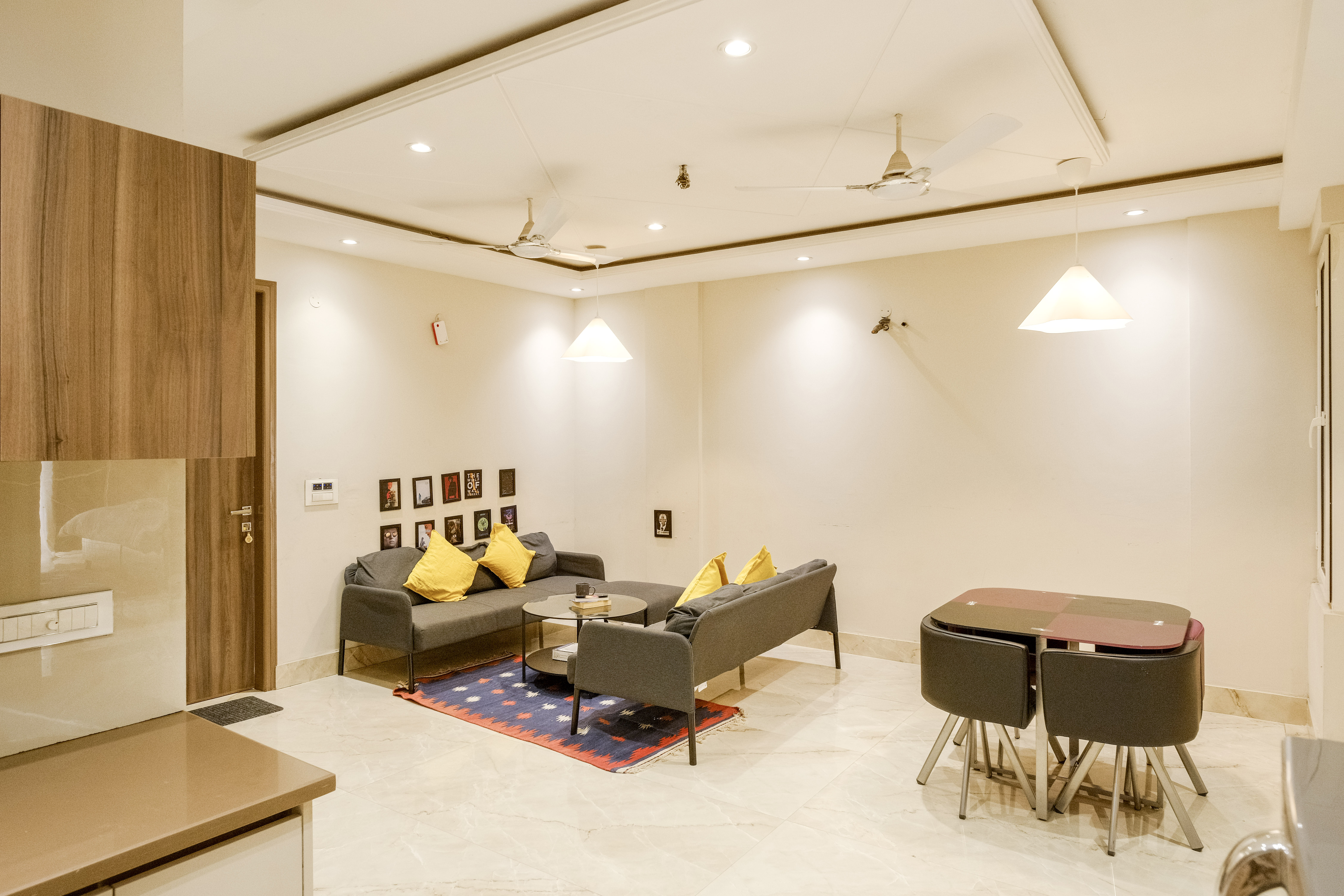 image of common sitting area (for a bed & breakfast)