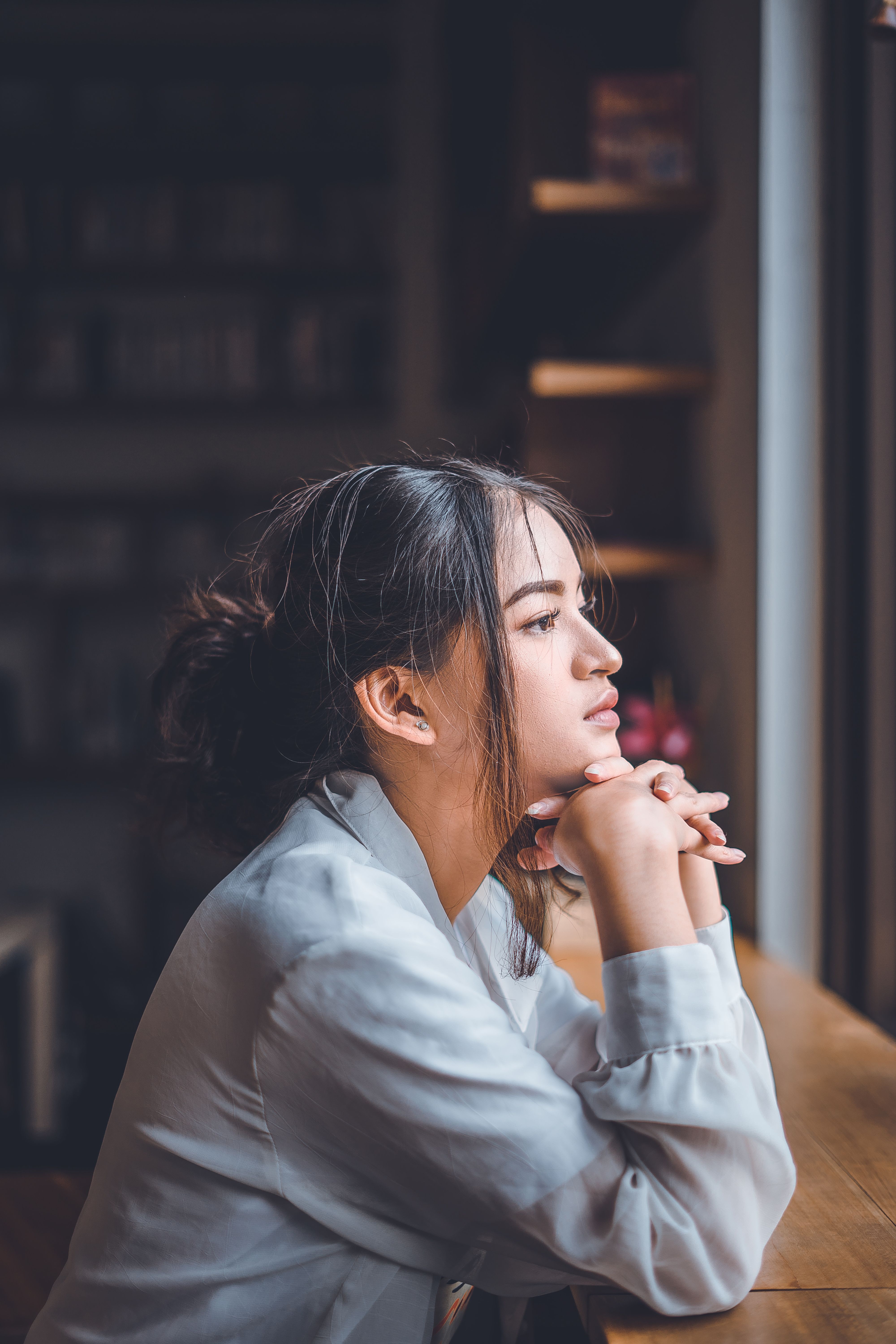 Disconnected woman