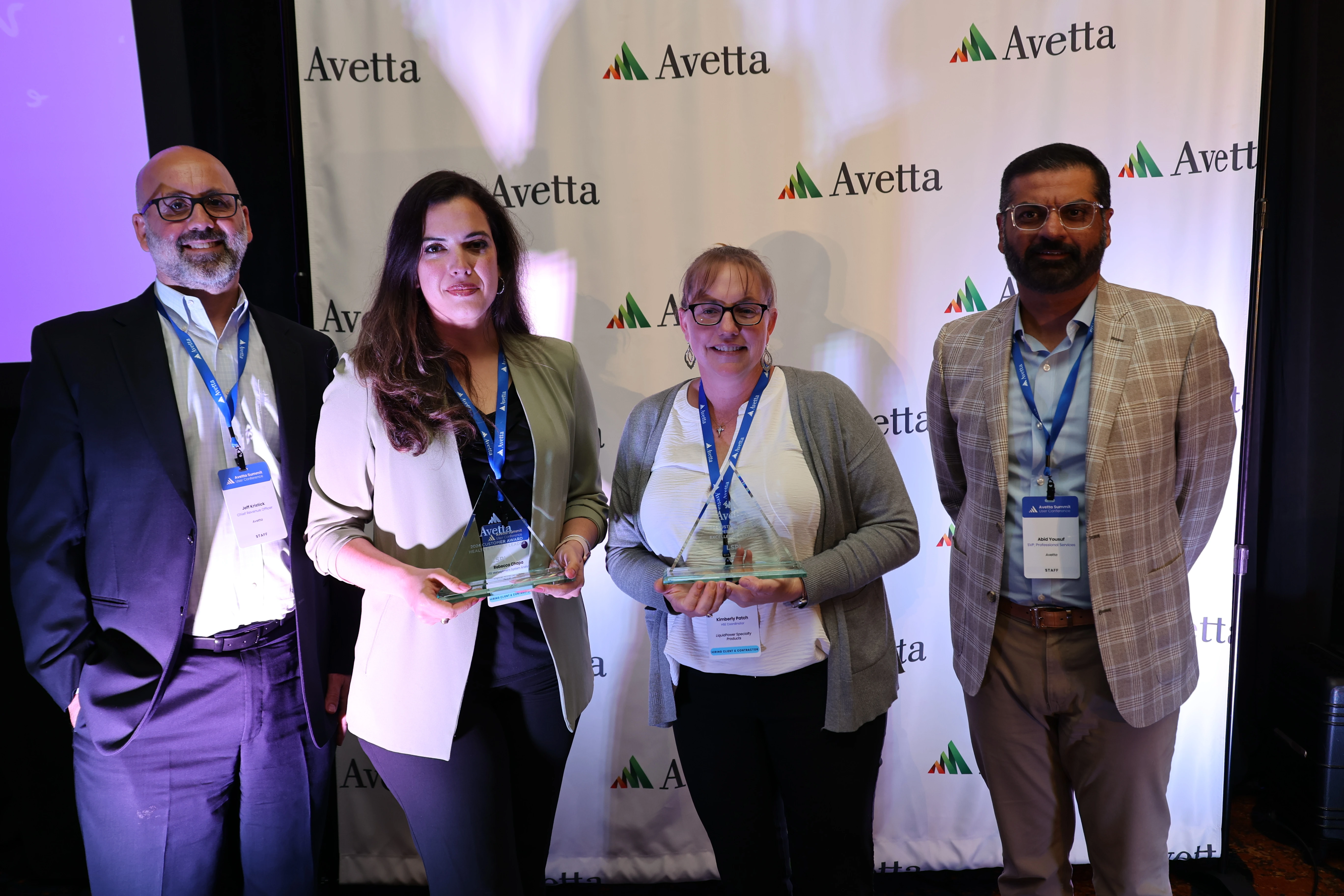 Group getting Avetta Awards 2024