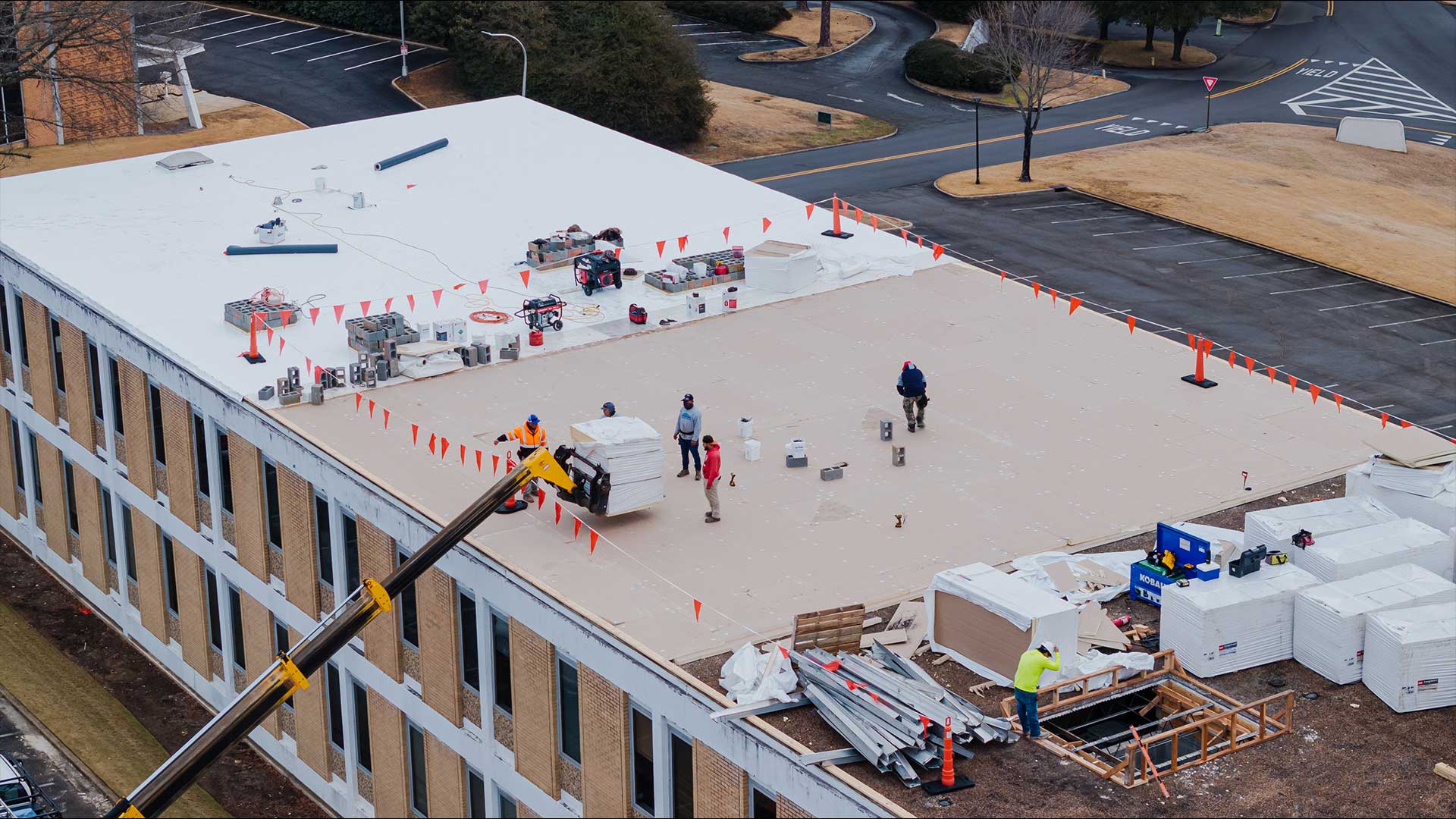 Fast Turn-Arounds on Emergency Commercial Roof Repair