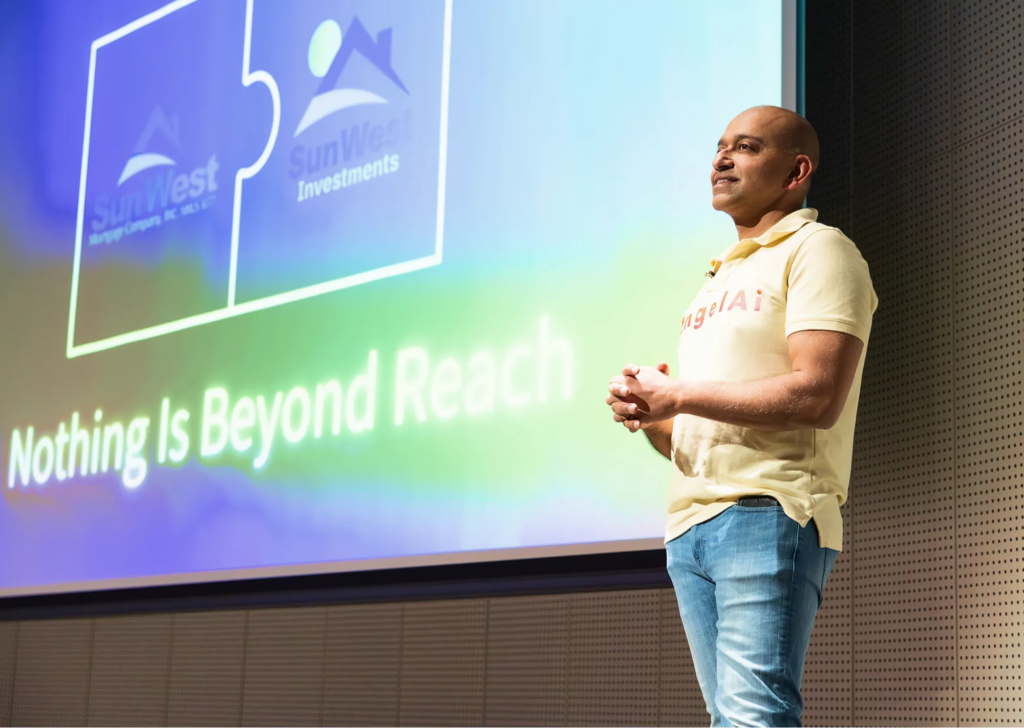 image of networking event (for a b2b saas)