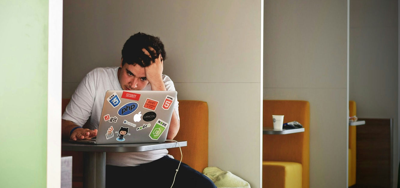 Junger Gründer verzweifelt an Statusfeststellungsverfahren