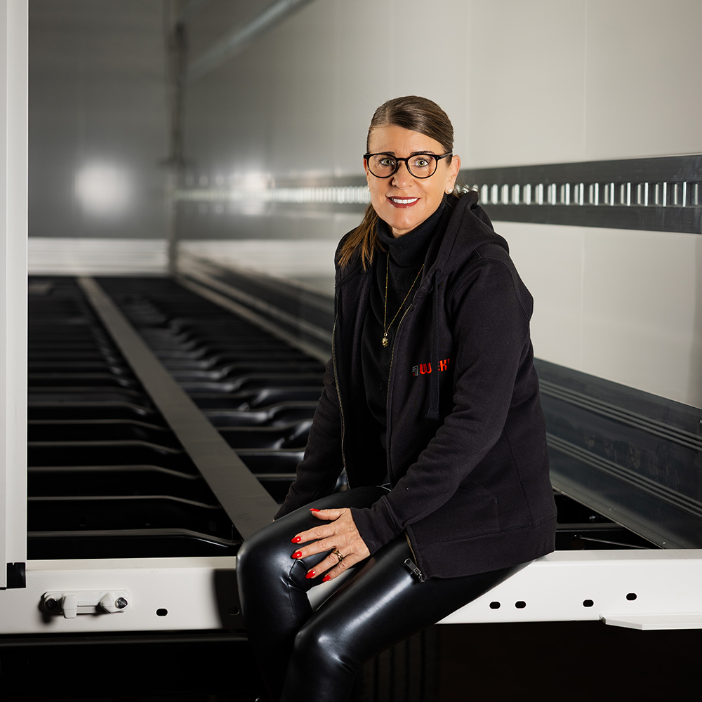 Verwaltungsmitarbeiterin der WEKA Rental Carolin Wolfes