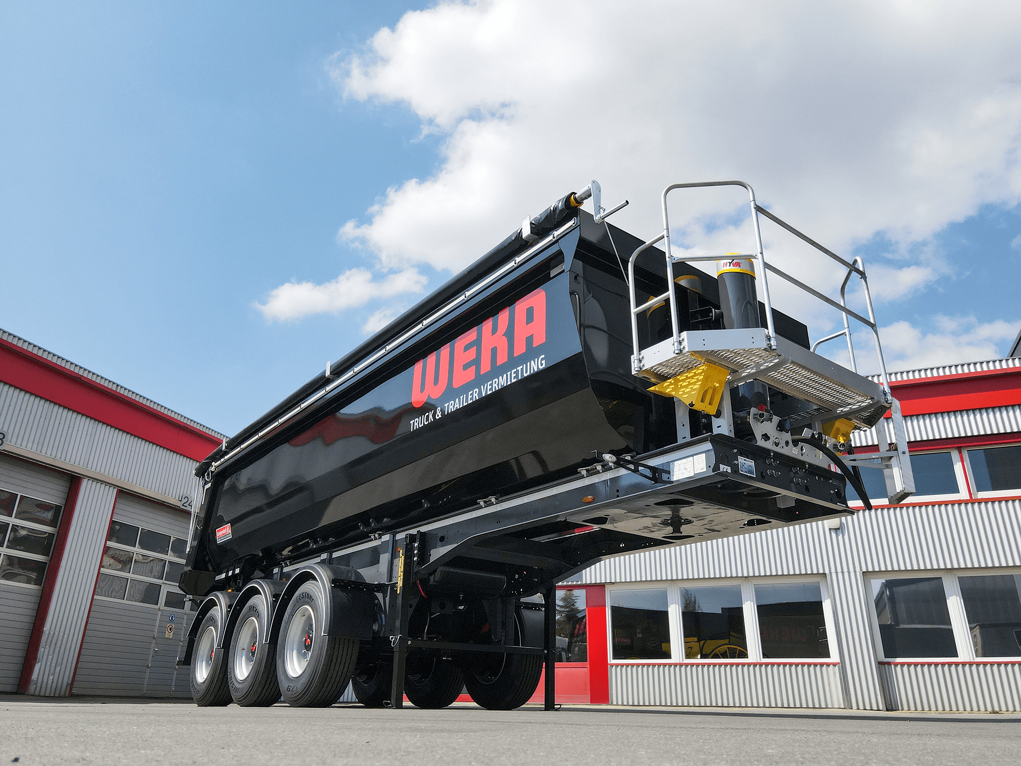 Einer von vielen Mietkippern die es bei WEKA Rental zur Kurzzeit oder Langzeit Miete gibt