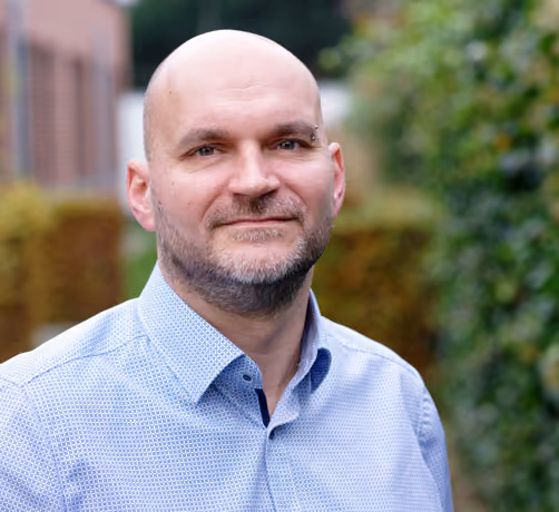 Portraitfoto einer Person von Tenbrink.