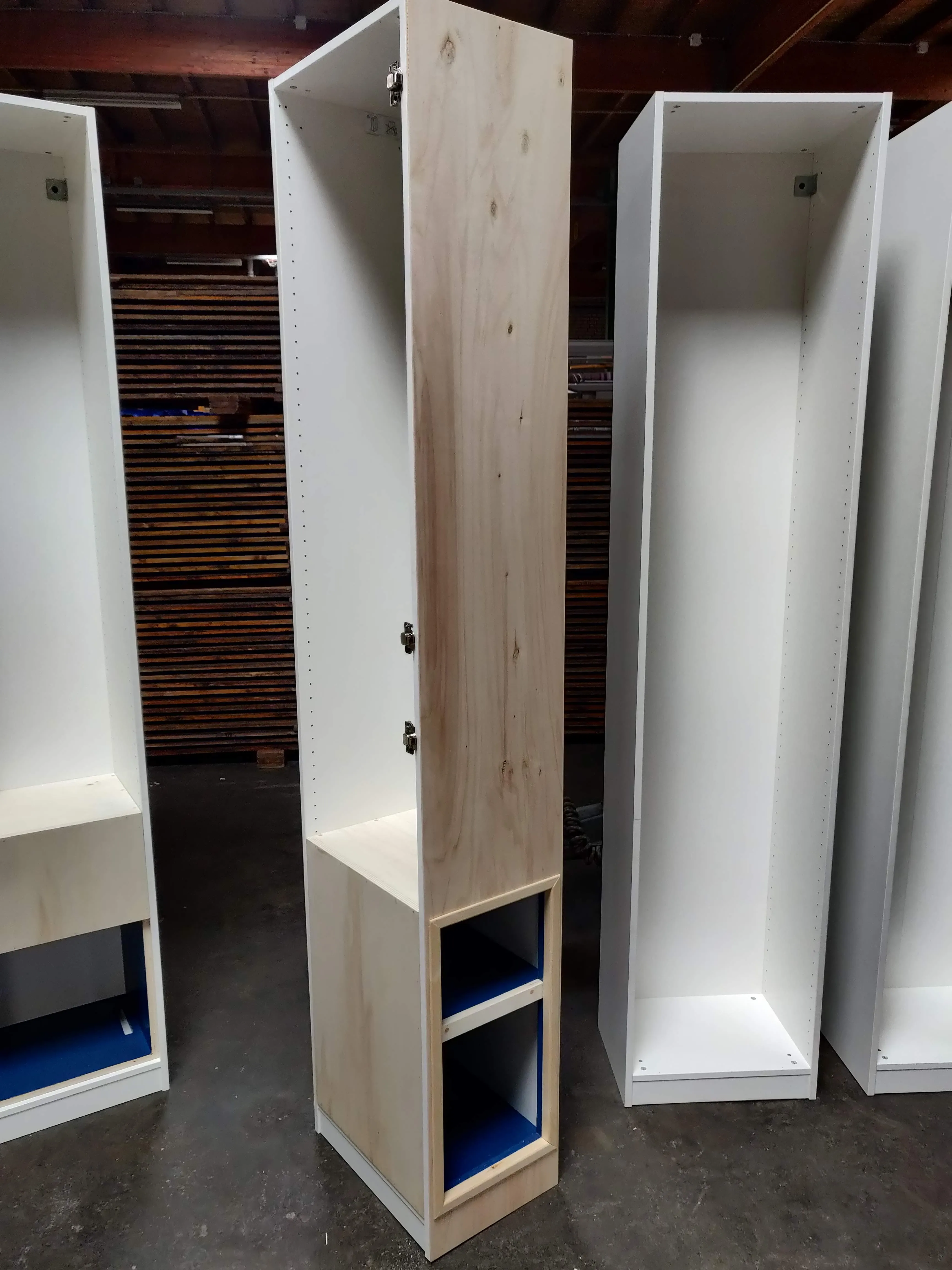 Moduler till inbyggd garderob