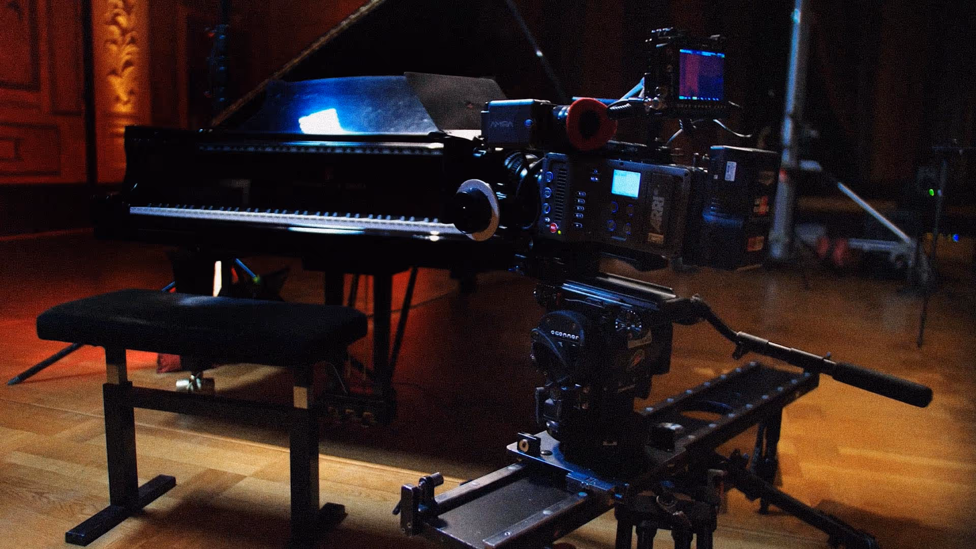 Tone post office room