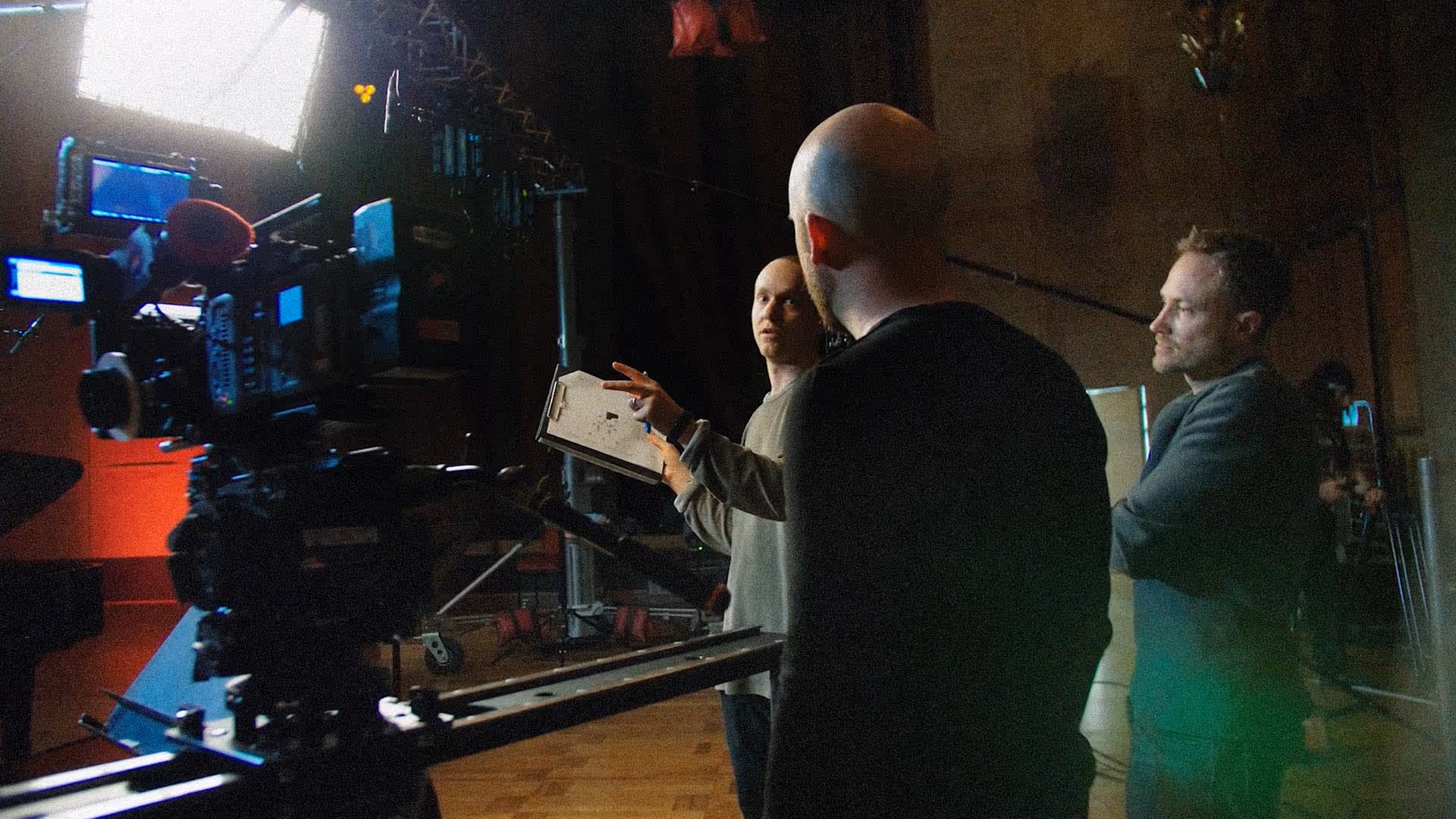 Tone post office room