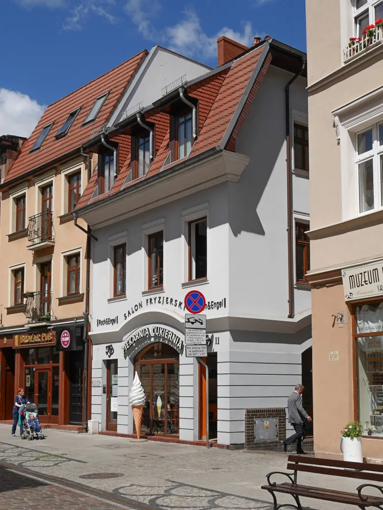 Piekarnia-Cukiernia Poćwiardowski – sklep przy ul. Długa 11 w Bydgoszczy