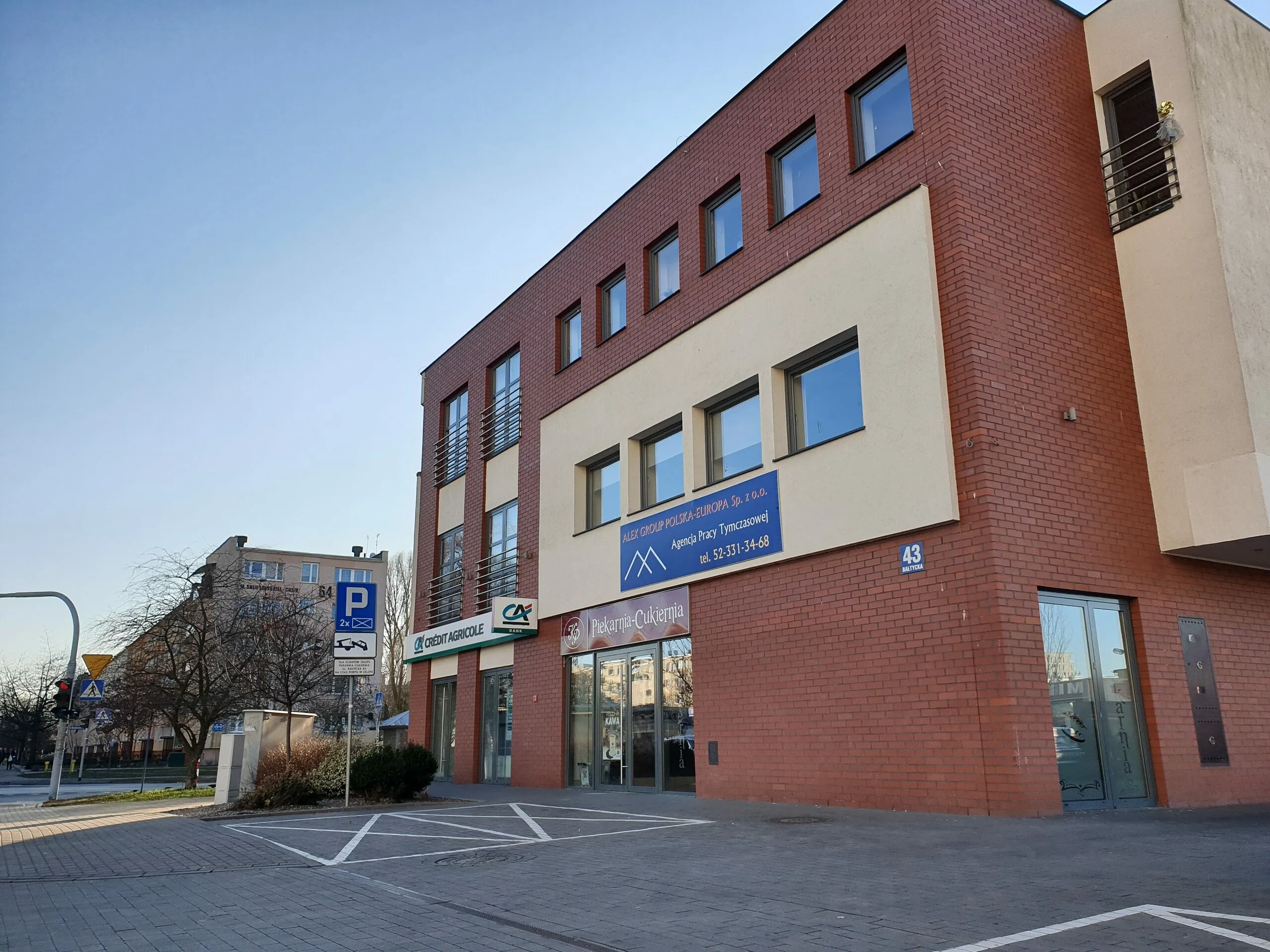 Piekarnia-Cukiernia Poćwiardowski – sklep przy ul. Bałtycka 43 w Bydgoszczy