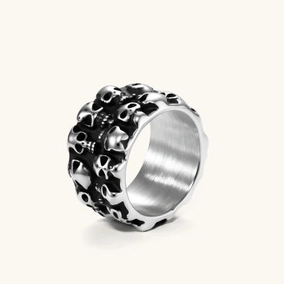 Skull Cluster Ring