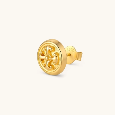 Gold circular stud earring with raised baroque scroll motif, polished bezel edge, and butterfly push-back closure. S925 stamped.