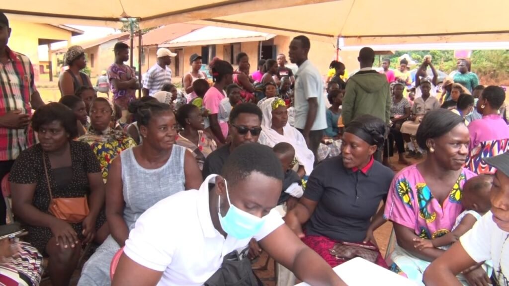Quantum LC and AngloGold Ashanti free medical care outreach in Odumasi