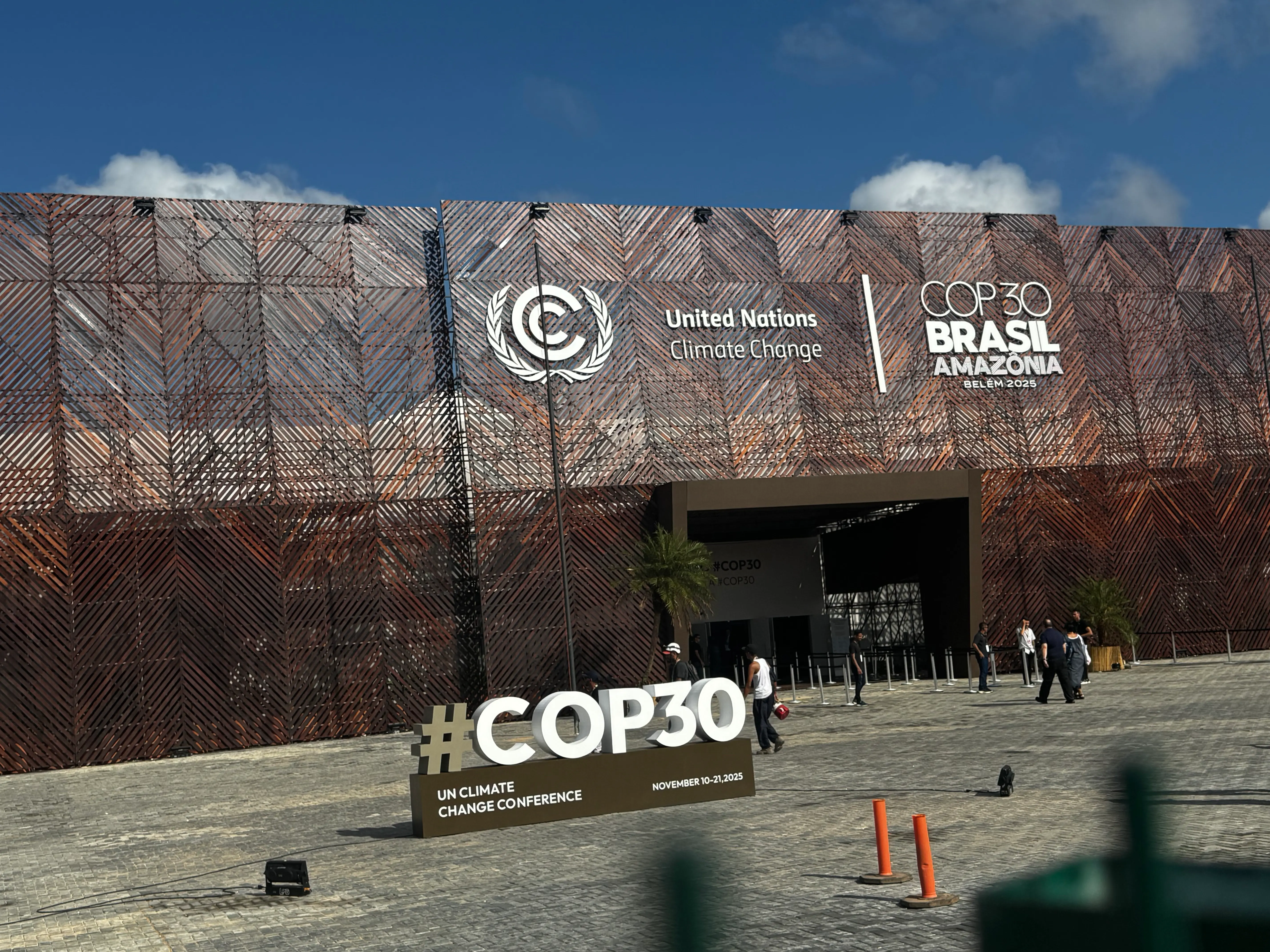 image of soundproof studio rack