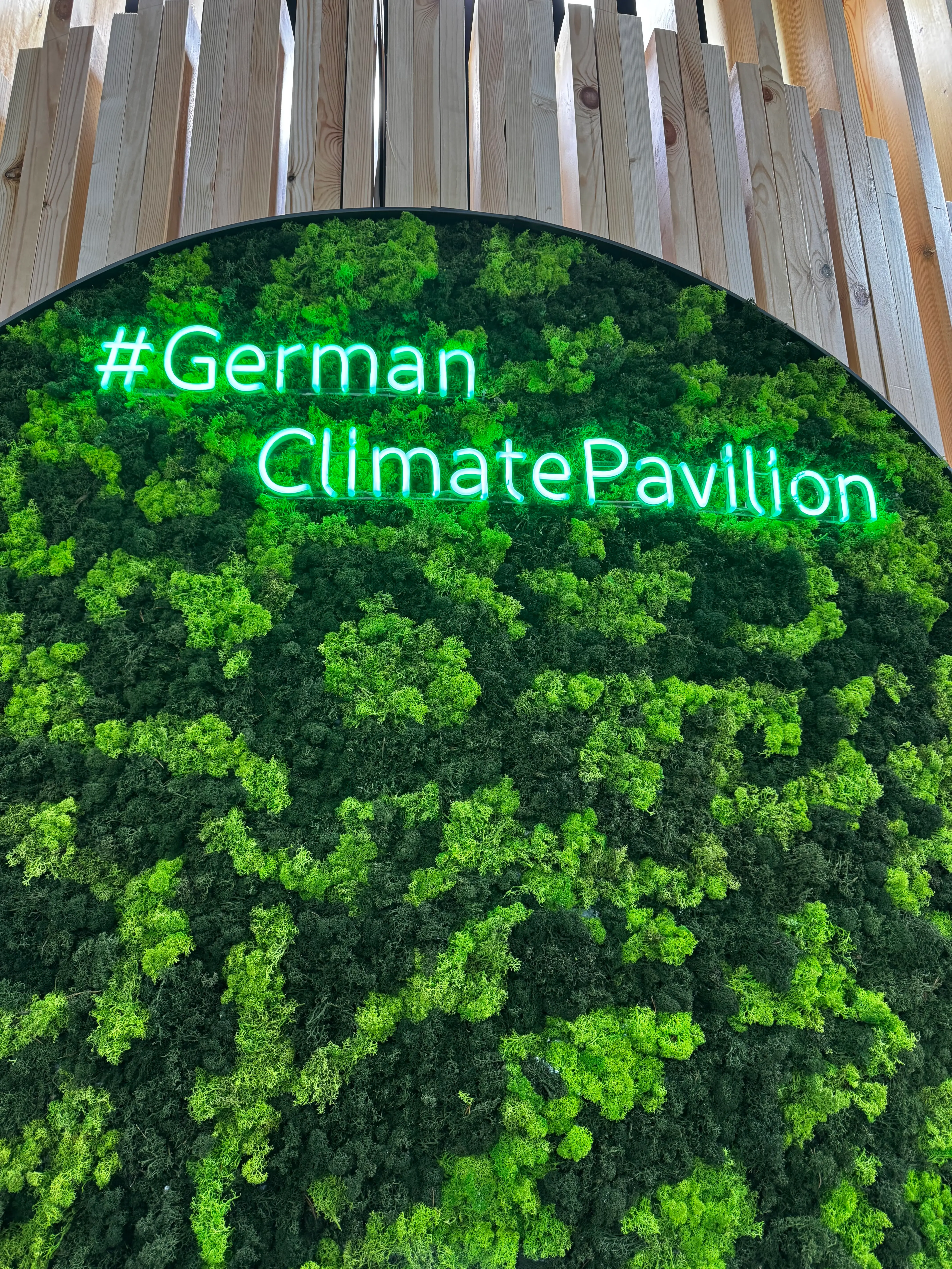 image of restaurant venue for events (for a chinese restaurant)