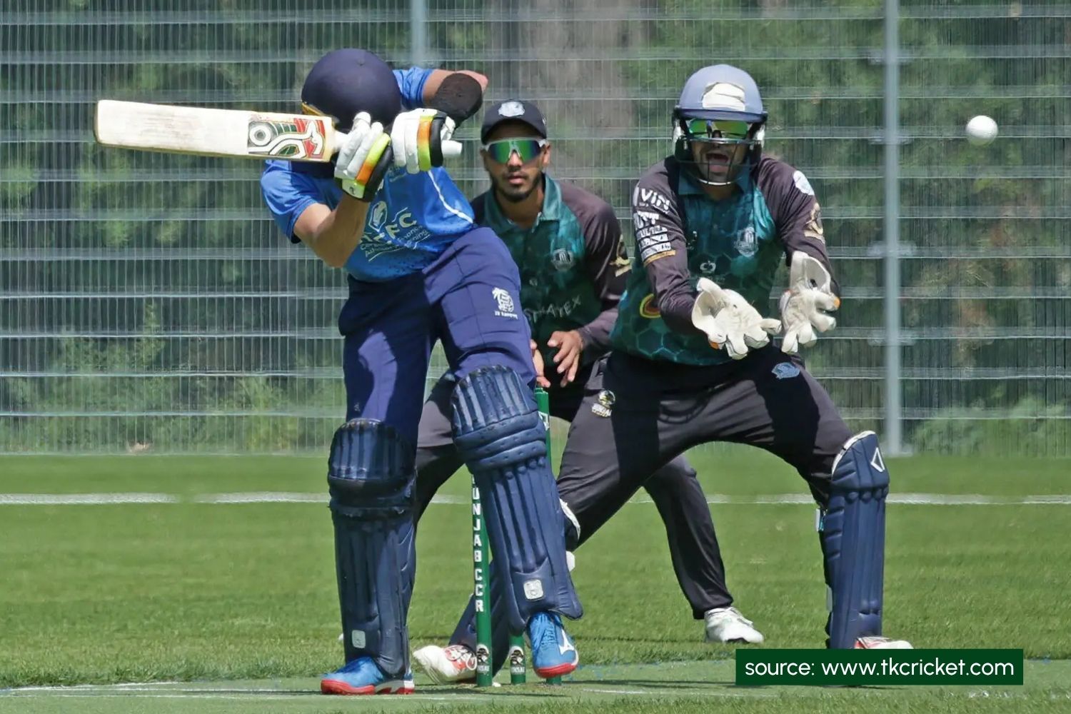 Punjab vs Kampong at Zomercomplex Topklasse 250621