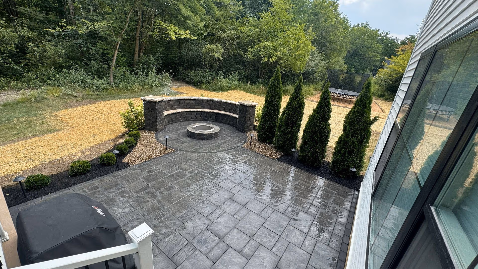 local professional hardscaping professionals in Aurora, OH