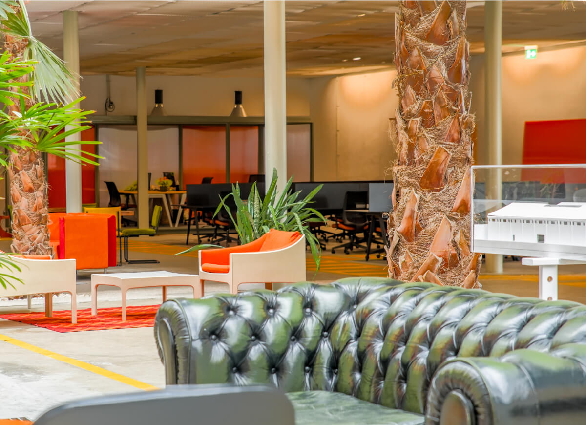 MUDA Digital Hub área open space.