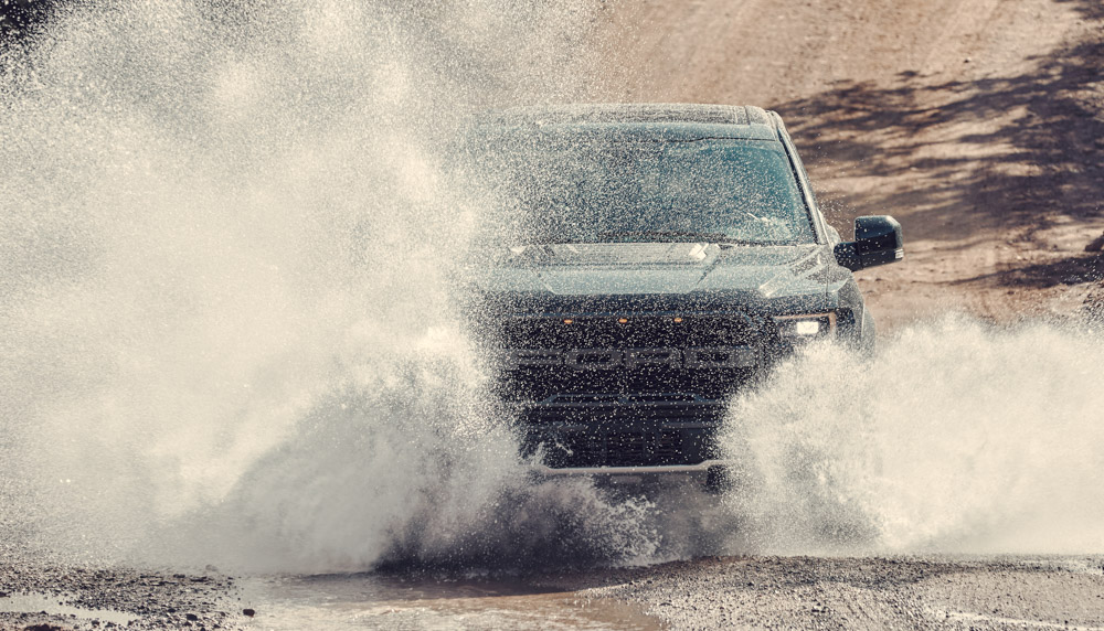 FORD RAPTOR IN THE WATER