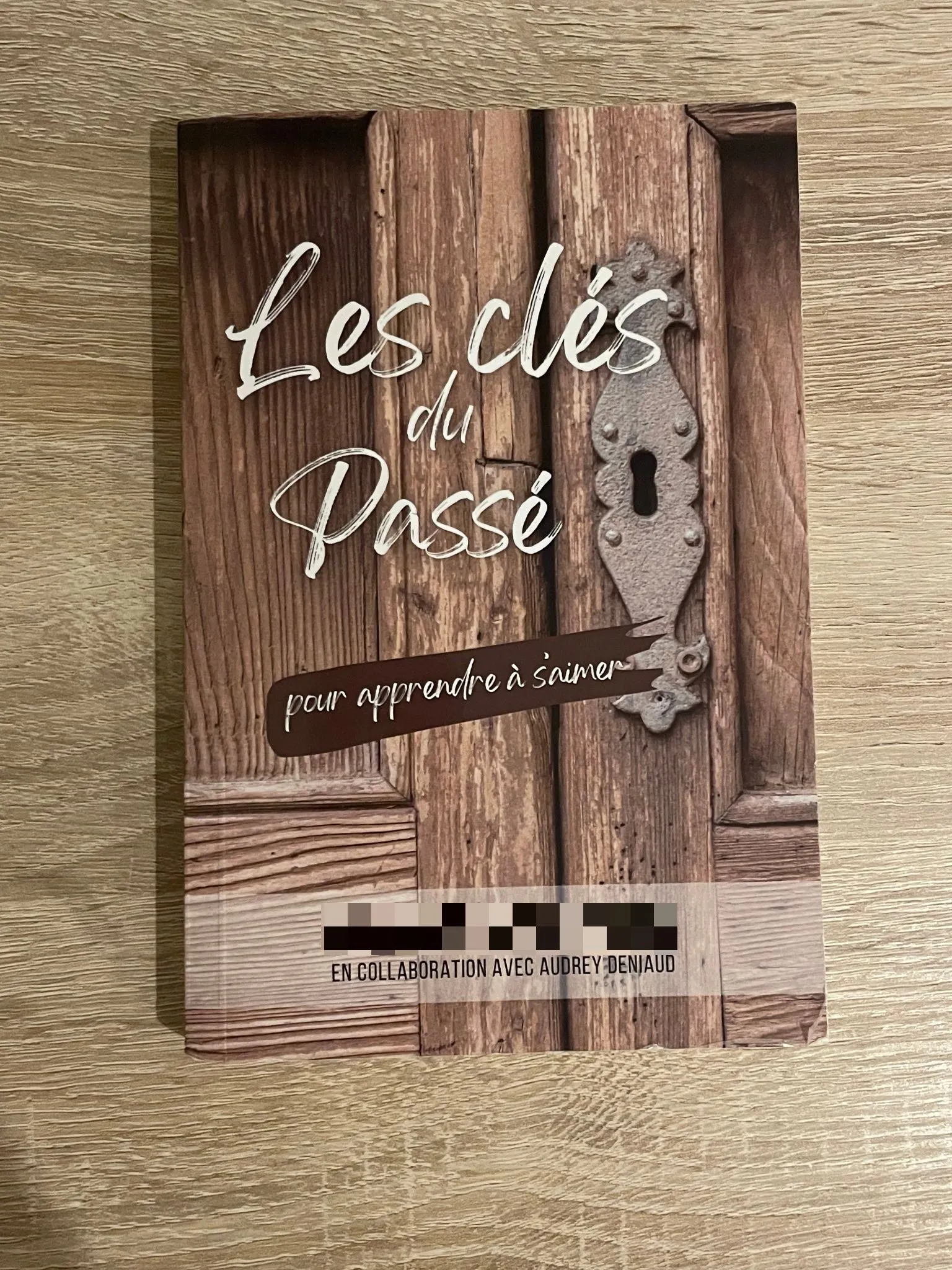 Couverture d'un livre thérapeutique sur les clés du passé