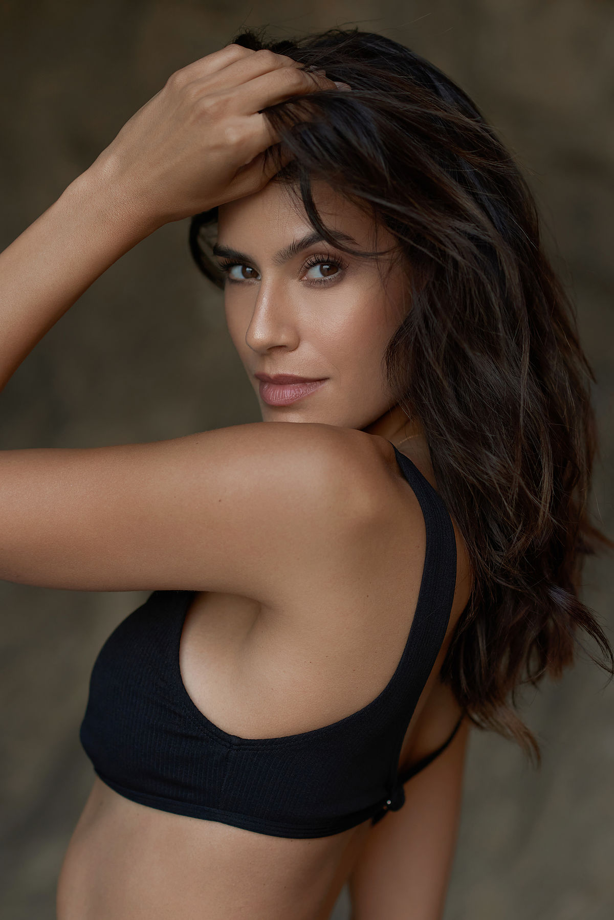 image of pharmacist explaining medication to a customer