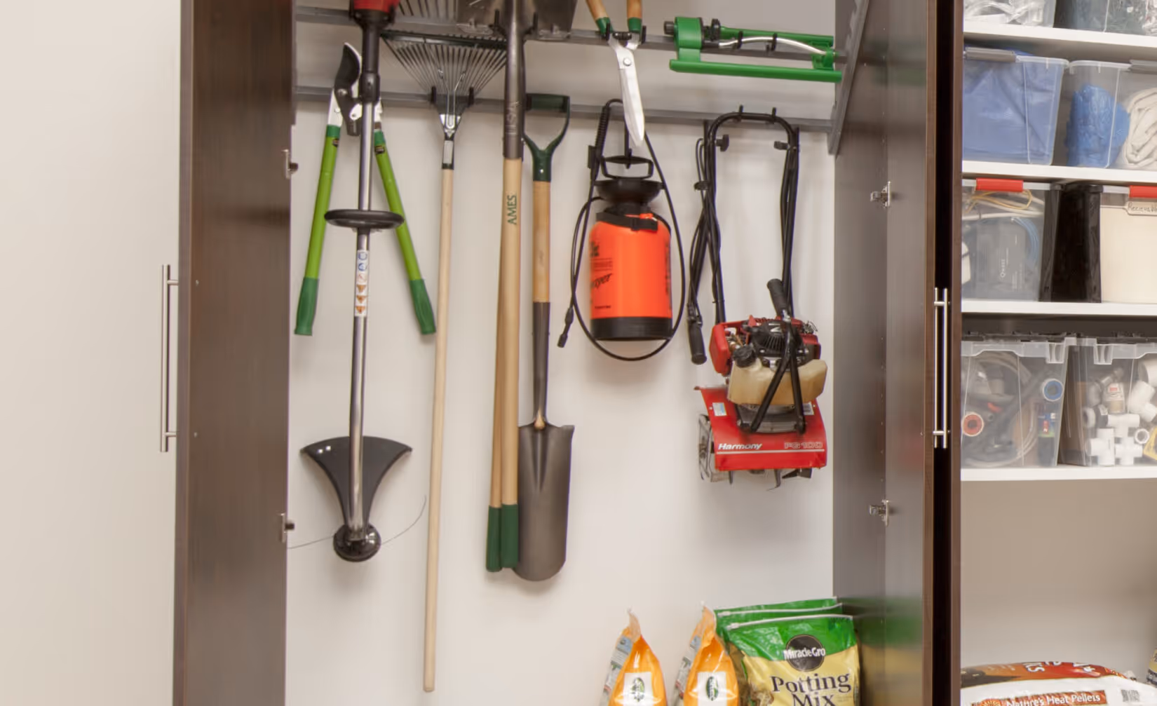 in-cabinet_bracket2